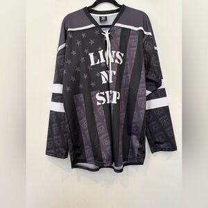 Men’s LIONS NOT SHEEP, Hockey Jersey, Size Large, Never Worn! Very nice!